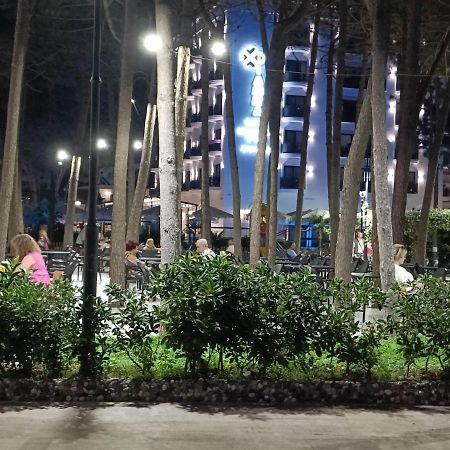 Aldom Apartments Durrës Kültér fotó