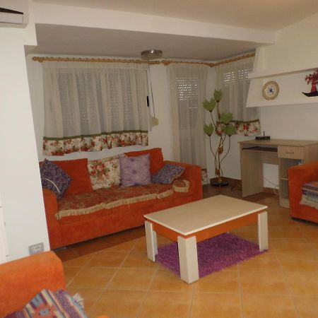 Aldom Apartments Durrës Kültér fotó